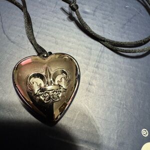 Avon Outspoken by Fergie